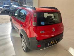 FIAT - UNO - 2011/2012 - Vermelha - Sob Consulta